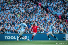 阿森纳新赛季投资回报显著，锋线竞争加剧，替补奇兵崛起